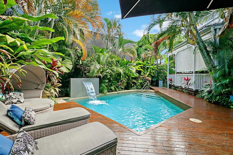 Mantra On The Inlet - Kawana Tourism 5