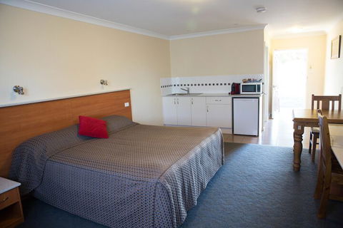 Scone Motor Inn - Kawana Tourism 4
