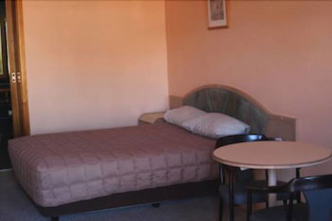 Nandewar Motor Inn - Kawana Tourism 2