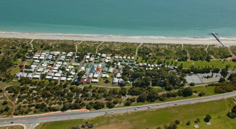 Discovery Parks - Coogee Beach - Kawana Tourism 3