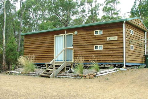 Hobart Bush Cabins - Kawana Tourism 3