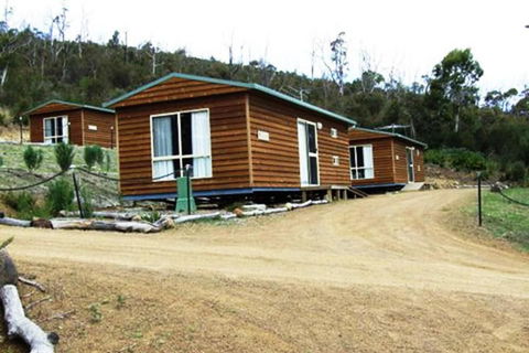 Hobart Bush Cabins - Kawana Tourism 7