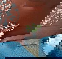 Warwick Motor Inn - Kawana Tourism