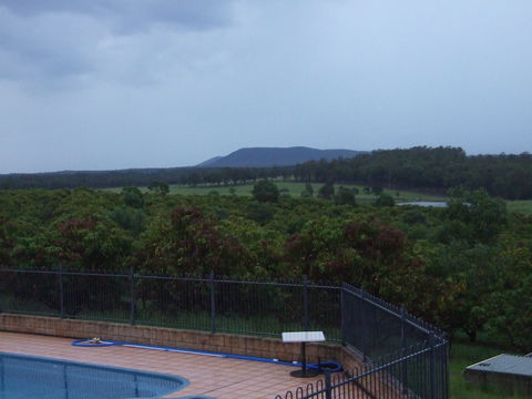 Lake Barra Cottages - Kawana Tourism 1