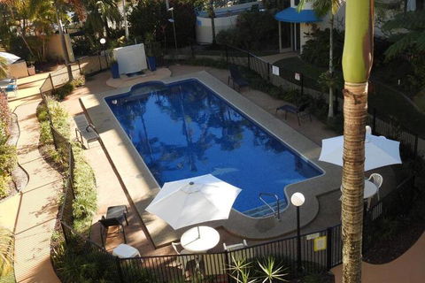 Placid Waters Holiday Apartments - Kawana Tourism 2