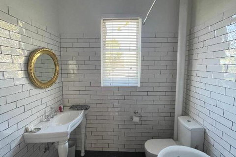 Webster Terrace - Kawana Tourism 4