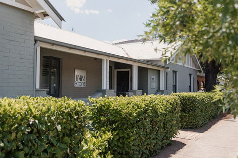 Inn Scone - Kawana Tourism 0