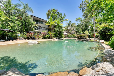 Trinity Links Resort - Kawana Tourism 6