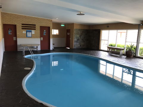 Ulladulla Harbour Motel - Kawana Tourism 4