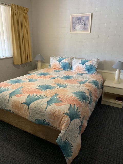 Ulladulla Harbour Motel - Kawana Tourism 6
