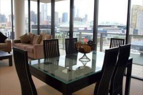 Docklands Prestige Apartments - Kawana Tourism 2