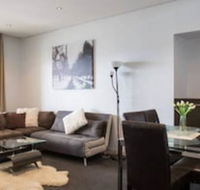 Harbour Town Apartment - Kawana Tourism