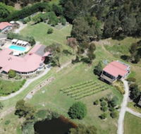 Araluen Boutique Accommodation - Kawana Tourism