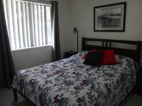 Bottlebrush B&B - Kawana Tourism 2