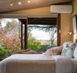 Italian Hill Garden Villa - Kawana Tourism
