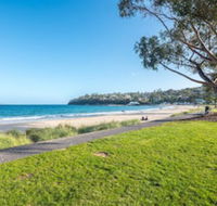 Apartment on Kingston Beach - Kawana Tourism