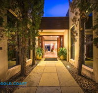 Grandeur on Bay Three - Kawana Tourism