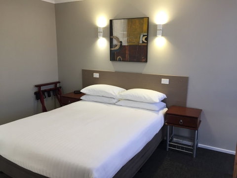 Eaglehawk Motel - Kawana Tourism 4