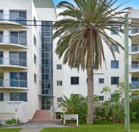 Ocean Palms - Kawana Tourism