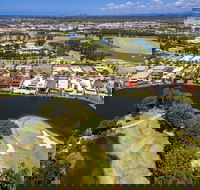 Tranquillity on the Lake - Kawana Tourism