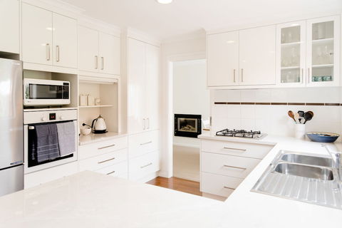 Mulberry House - Kawana Tourism 3