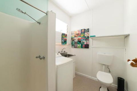 Neds Other Beds - Kawana Tourism 4