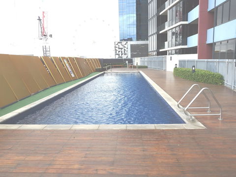 AKOM AT Docklands - Kawana Tourism 2