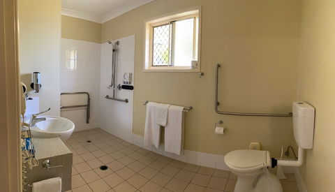 Country Roads Motor Inn Gayndah Qld - Kawana Tourism 5