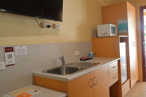 Country Roads Motor Inn Gayndah Qld - Kawana Tourism 4