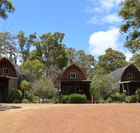 Jarrah Glen Cabins - Kawana Tourism