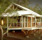 Bombah Point Eco Cottages - Kawana Tourism