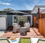 Capella Villa No. 3 Luxurious beachside style - Kawana Tourism