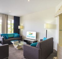 Daybreak on the Greens - Kawana Tourism