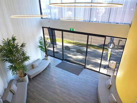 ValueSuites Green Square - Kawana Tourism 0