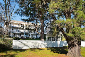 Lake Daylesford Apartments 5 - Kawana Tourism 0