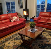Mountain Blue Guest Accommodation - Kawana Tourism