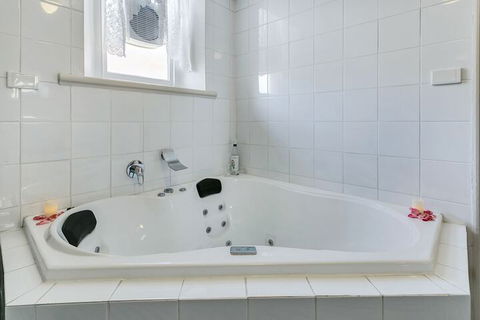 THE CHURCH Gawler Barossa Region - Kawana Tourism 7