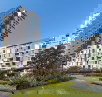 Meriton Suites Zetland - Kawana Tourism