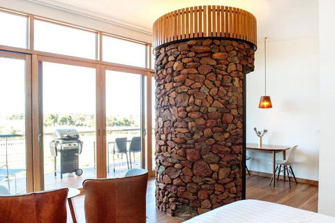 The Cellars At Heathcote II - Kawana Tourism 4