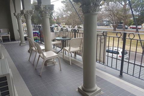 Swansea Hotel - Kawana Tourism 1