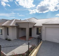 Beckenham House - Kawana Tourism