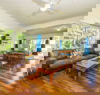 Kooyong Apartment 1 - Kawana Tourism