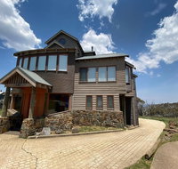 Camelot - Kawana Tourism
