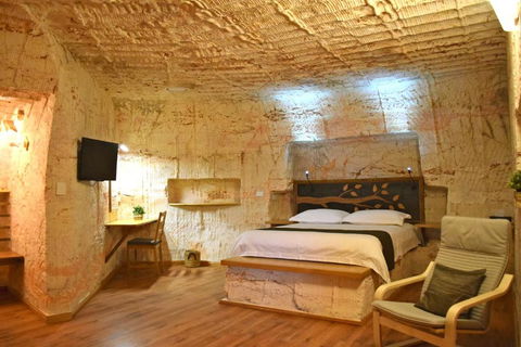 Dug Out B & B Apartments - Kawana Tourism 4