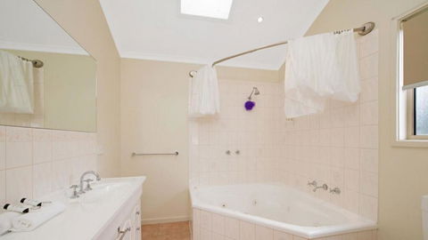 Valkei - Kawana Tourism 1