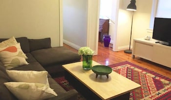 Stunning Beach Living H361 - Kawana Tourism 5