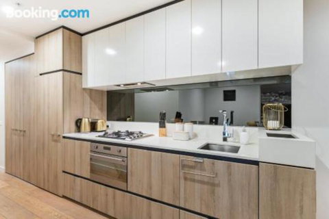 Habitat Complex - Kawana Tourism 5