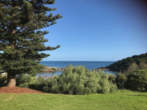 Penneshaw Oceanview Apartments - Kawana Tourism 4