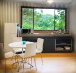 Avoca Beach  Bush - Kawana Tourism