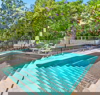 Hamptons Hideaway at the Cove - Kawana Tourism